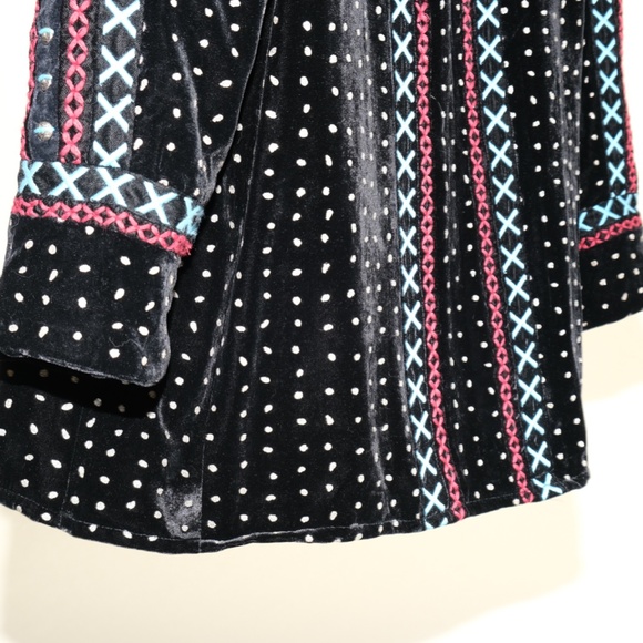 DODO BAR OR Siya Embellished Velvet Glitter Kimono - Picture 3 of 8